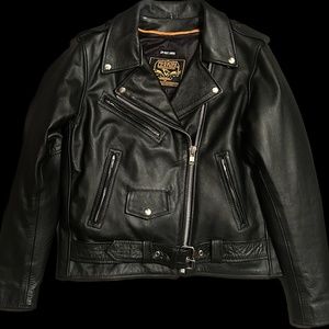 NWOT Milwaukee New Without Tags WOMENS PREMIUM COWHIDE LEATHER MOTORCYCLE JACKET